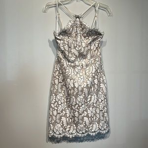 Lulu's White Lace Mini Dress Size Small